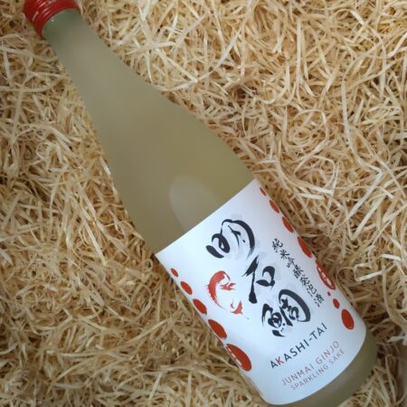 Akashi Tai Junmai Ginjo Sparkling Sake (72cl)