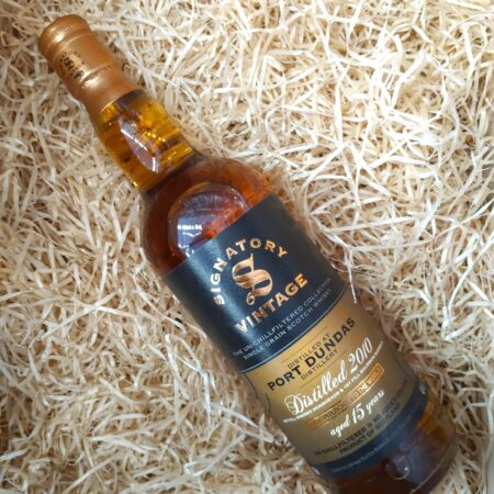 Signatory Vintage Port Dundas 2010 15yo